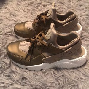 Nike Huarache Run Premium